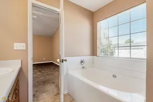4313 Catalpa Ct, Ellenwood, GA 30294 - Photo 18
