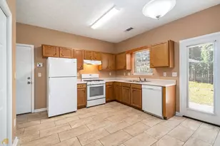 4313 Catalpa Ct, Ellenwood, GA 30294 - Photo 8
