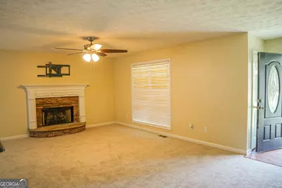 6960 N Glen Drive, Cumming, GA 30028 - Photo 8