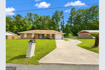 304 Floyd Street, Hinesville, GA 31313 - Photo 2