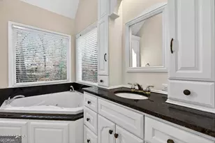 208 Huntington Ct, Macon, GA 31210 - Photo 24