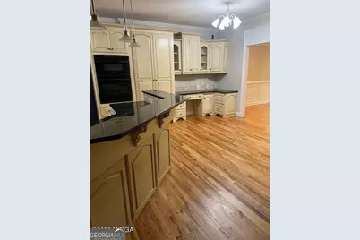208 Huntington Court, Macon, GA 31210 - Photo 12