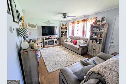 610 Spencer Street, Barnesville, GA 30204 - Photo 4