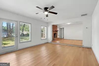 5256 Eubanks Drive, Morrow, GA 30260 - Photo 10