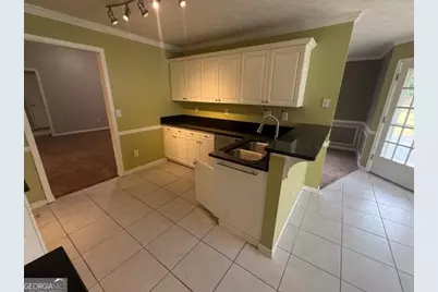 3450 Weeping Willow Lane, Loganville, GA 30052 - Photo 4