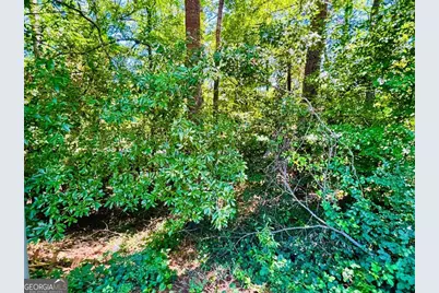 100 Saxon Woods Drive, Athens, GA 30607 - Photo 2