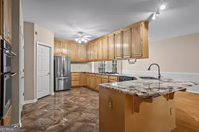 2161 Major Loring Way, Marietta, GA 30064 - Photo 6