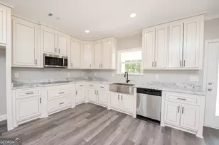 101 Little Farm Ln, Kathleen, GA 31047 - Photo 8