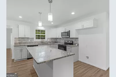 5712 Attucks Boulevard, Morrow, GA 30260 - Photo 6