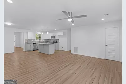 5712 Attucks Boulevard, Morrow, GA 30260 - Photo 4