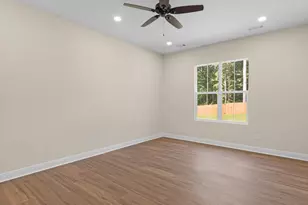 1019 Oak Ridge Dr, Griffin, GA 30223 - Photo 22