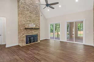 1019 Oak Ridge Dr, Griffin, GA 30223 - Photo 6