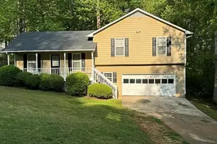 1542 Oakleaf Ct, Auburn, GA 30011 - Photo 1