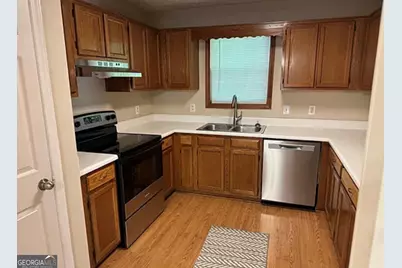 1542 Oakleaf Court, Auburn, GA 30011 - Photo 2