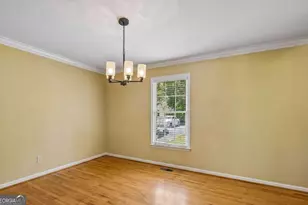 3939 Tall Pine Dr, Marietta, GA 30062 - Photo 12