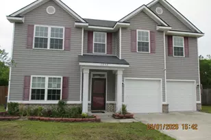1252 Evergreen Trl, Hinesville, GA 31313 - Photo 1