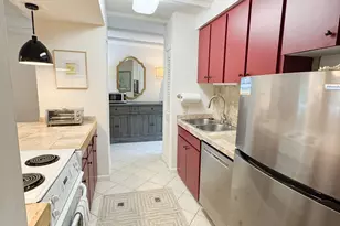 218 Olive Way, Saint Simons, GA 31522 - Photo 14