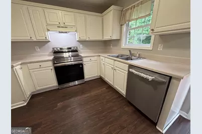 43 Canterbury Drive, Grantville, GA 30220 - Photo 12