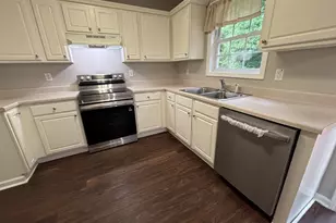 43 Canterbury Dr, Grantville, GA 30220 - Photo 12