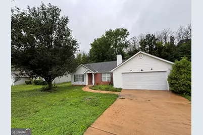 43 Canterbury Drive, Grantville, GA 30220 - Photo 1