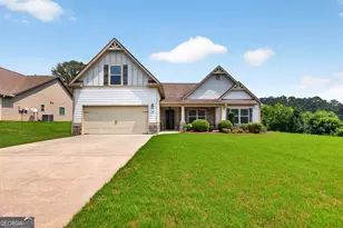 120 Pye Lake Dr, Fayetteville, GA 30214 - Photo 1