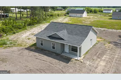 77 Gail, Baxley, GA 31513 - Photo 6