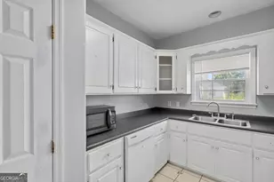 157/159 Drew Circle, Brunswick, GA 31525 - Photo 14