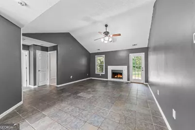 185 Jimmy Reynolds Drive, Jefferson, GA 30549 - Photo 4