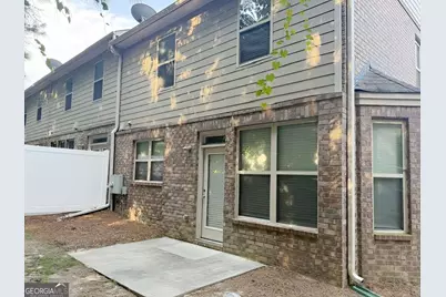 3902 Brockenhurst Drive, Buford, GA 30519 - Photo 4