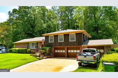 665 Georgia Avenue, Fayetteville, GA 30214 - Photo 1