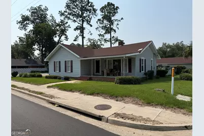 314 W 16th Street, Alma, GA 31510 - Photo 4