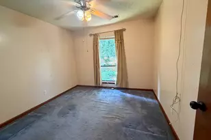 5185 Paisley Ct NW, Lilburn, GA 30047 - Photo 6