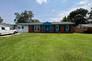 94 Harris Dr, Fort Valley, GA 31030 - Photo 1