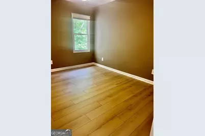 10 E Huntington Place  Drive Drive, Sandy Springs, GA 30350 - Photo 6