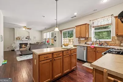 542 Simonton Ridge, Lawrenceville, GA 30045 - Photo 10