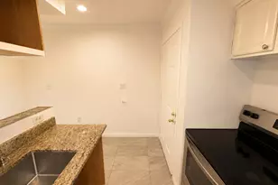 795 Hammond Dr, Atlanta, GA 30328 - Photo 14