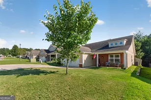 142 Sugar Creek Dr, Cornelia, GA 30531 - Photo 1