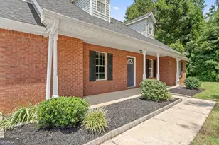 169 Meadow View Dr, Jackson, GA 30233 - Photo 2