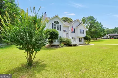 105 Dawn Court, Jackson, GA 30233 - Photo 4