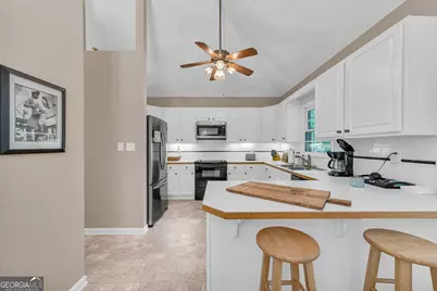 131 Sunrise Drive, Lavonia, GA 30553 - Photo 14
