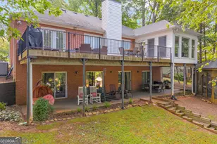 131 Sunrise Dr, Lavonia, GA 30553 - Photo 2