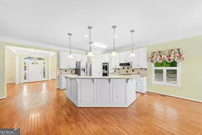 166 Knox Circle, Lavonia, GA 30553 - Photo 8
