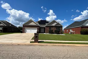 416 Hunts Landing Dr, Kathleen, GA 31047 - Photo 1