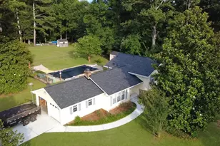 533 Breezy Dr SW, Marietta, GA 30064 - Photo 1