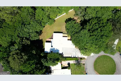 2143 Melante Drive NE, Atlanta, GA 30324 - Photo 34