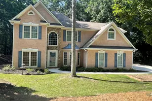 113 Stoneacre Curve, Peachtree City, GA 30269 - Photo 2