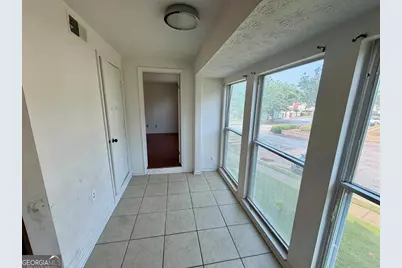 4265 Parkview Court, Stone Mountain, GA 30083 - Photo 2
