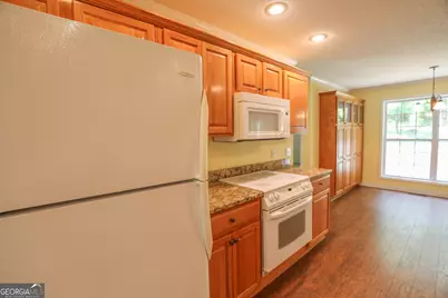 302 W Lakeview Drive NE, Milledgeville, GA 31061 - Photo 10