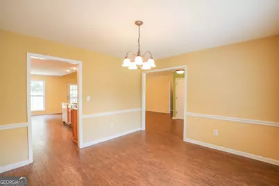 302 W Lakeview Drive NE, Milledgeville, GA 31061 - Photo 6