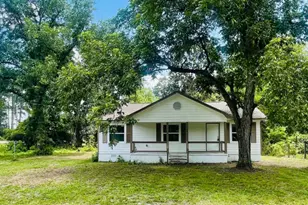 1995 Crooms Dr, Macon, GA 31217 - Photo 1
